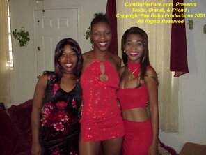 amateur pic 141 - Tasha, Brandi, & Friend