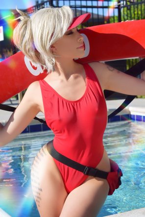 amateur photo [SELF] Lifeguard Mercy conceleht.ru from Overwatch - by Felicia Vox