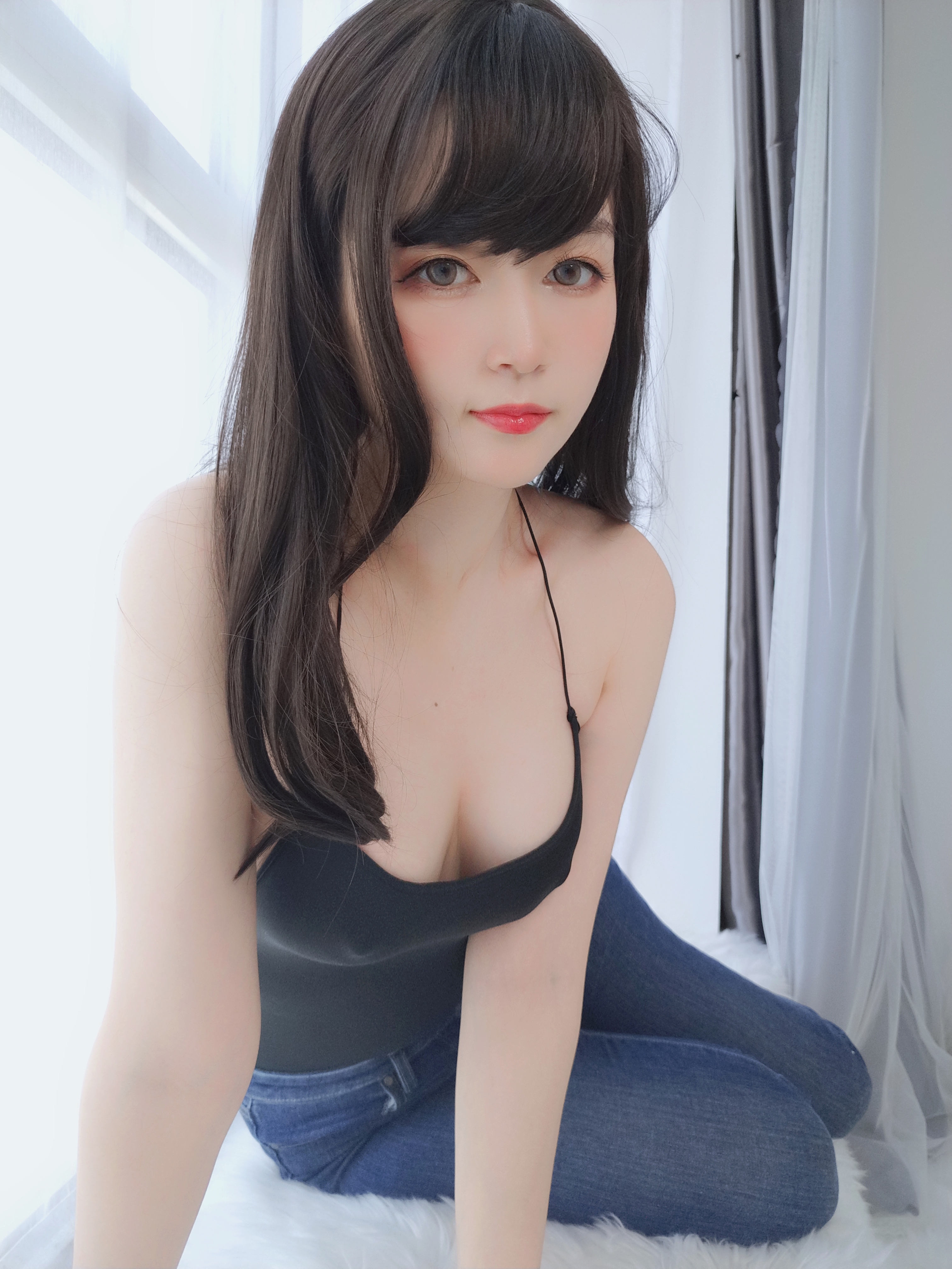 amateur photo Baiyin811 (白银81) - 露背上衣 (36)