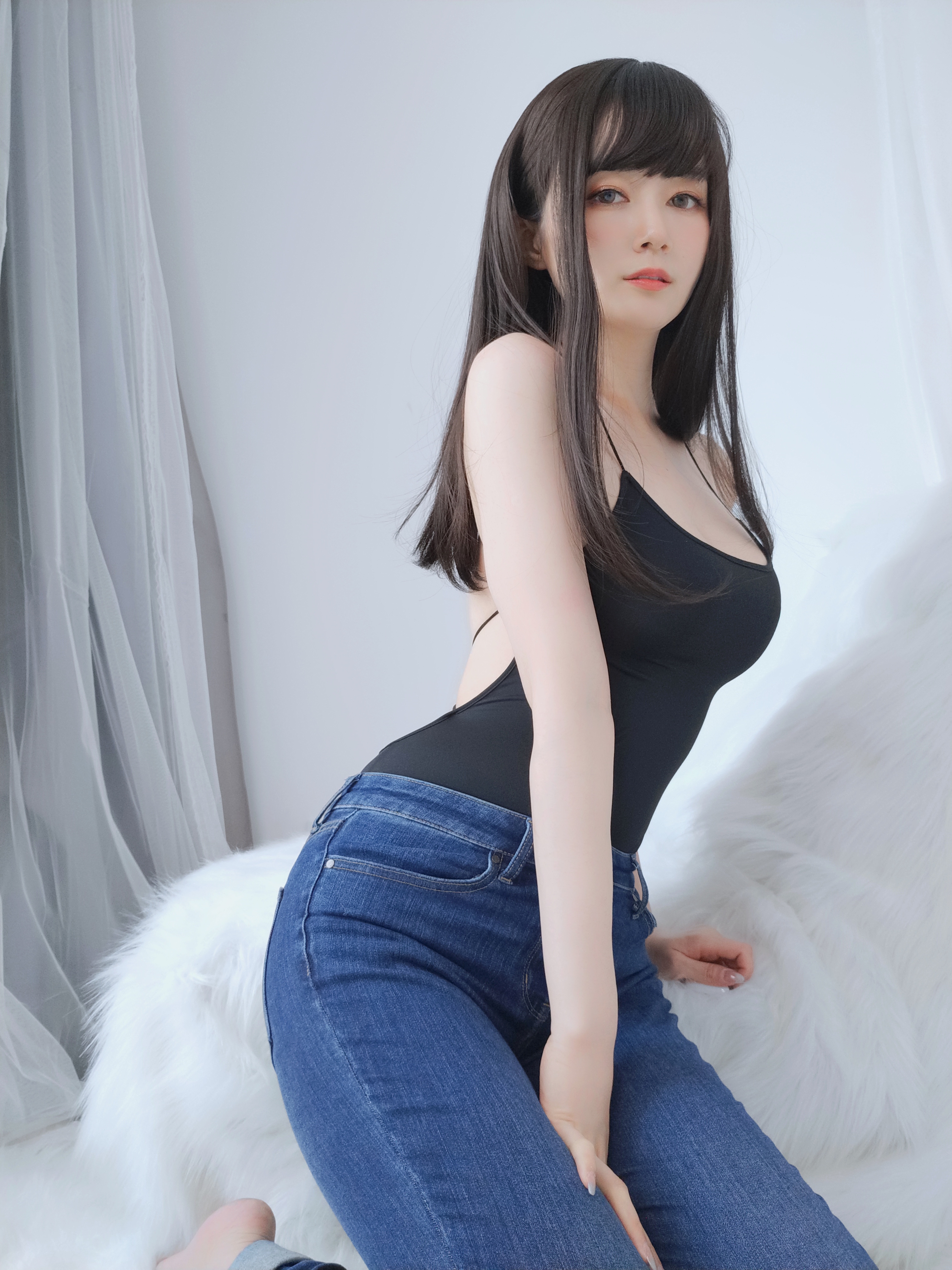 amateur photo Baiyin811 (白银81) - 露背上衣 (61)