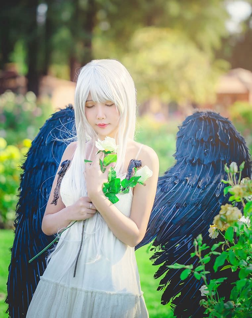 amateur photo Hana-Bunny-Angel-3