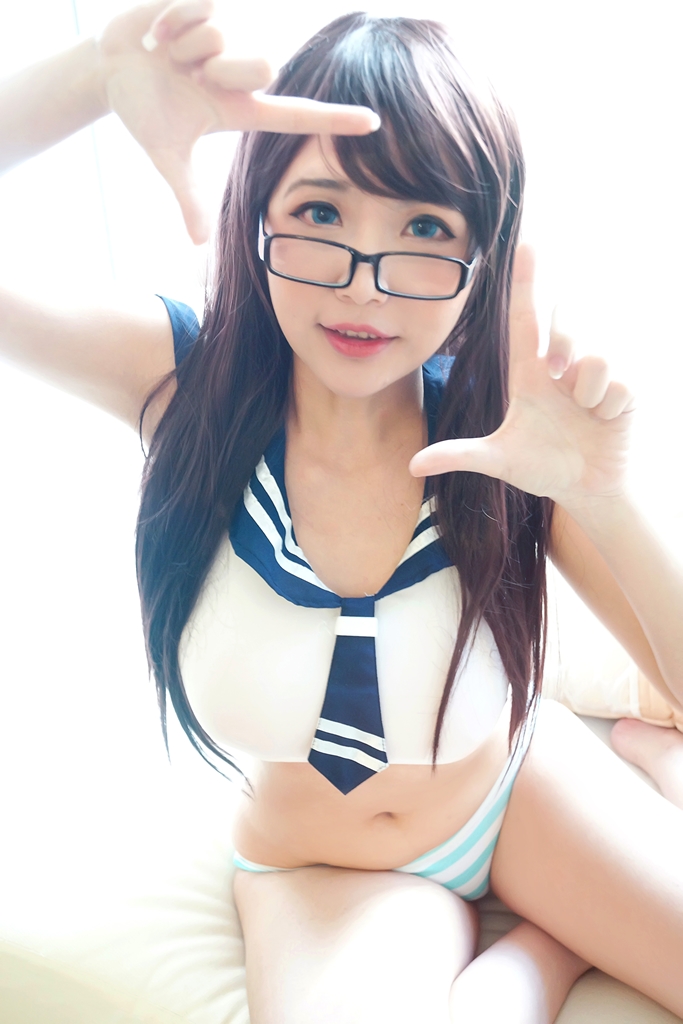 amateur photo Hana-Bunny-School-Girl-8