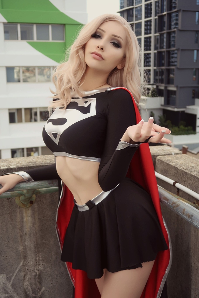 amateur photo Beke-Jacoba-Dark-Supergirl-13