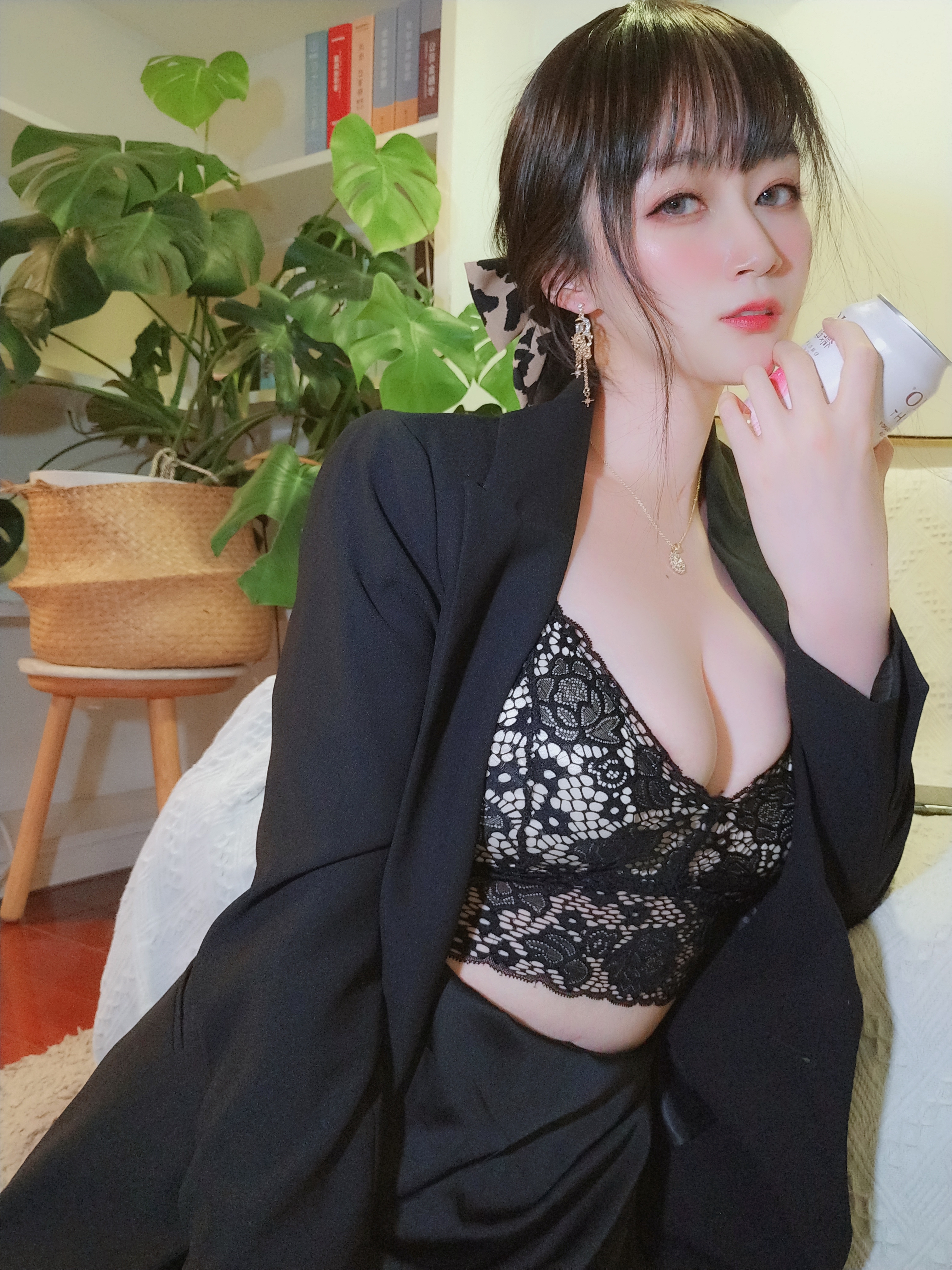 amateur photo Baiyin811 (白银81) - 西服自摄 (3)