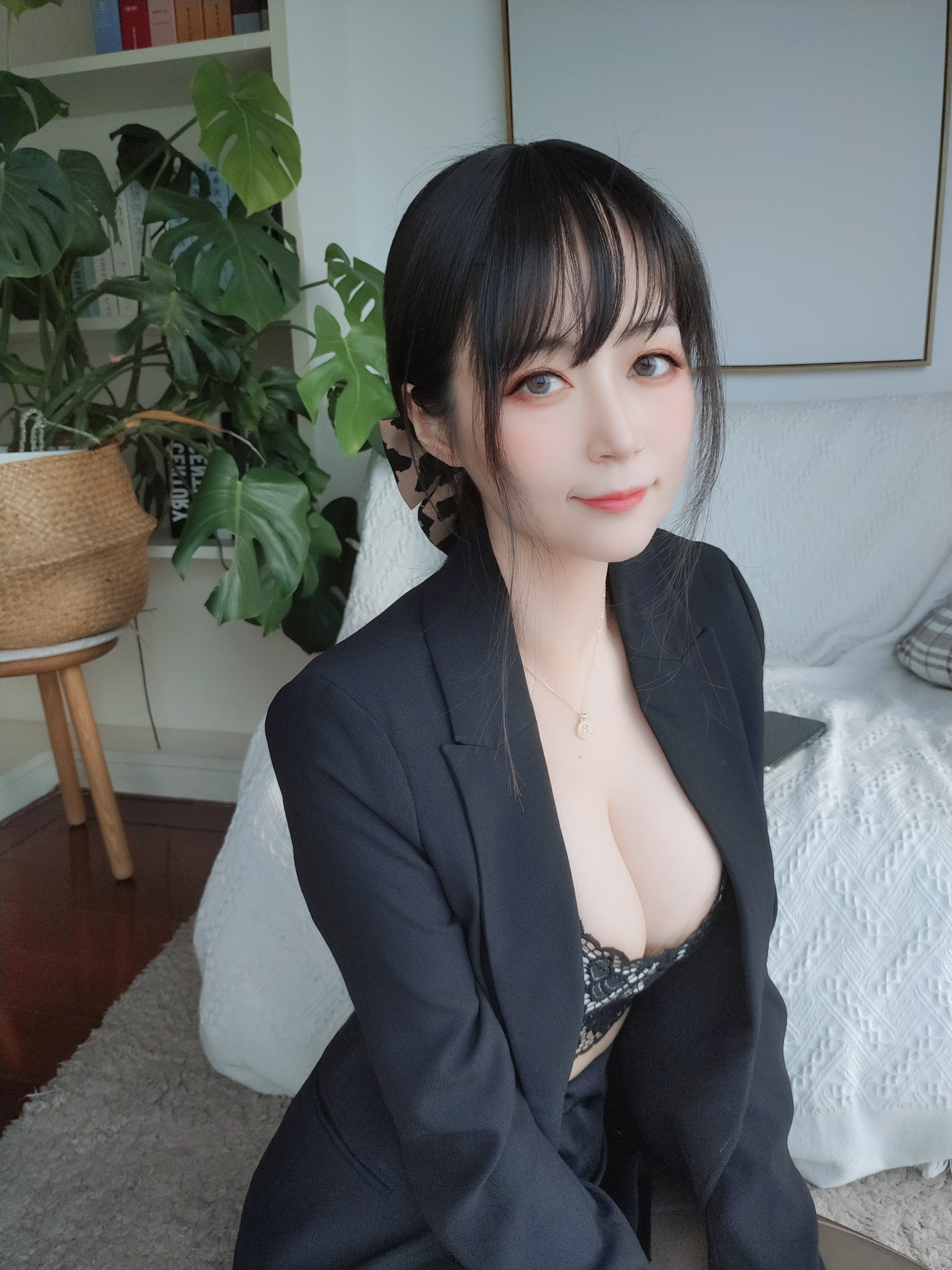 amateur photo Baiyin811 (白银81) - 西服自摄 (4)