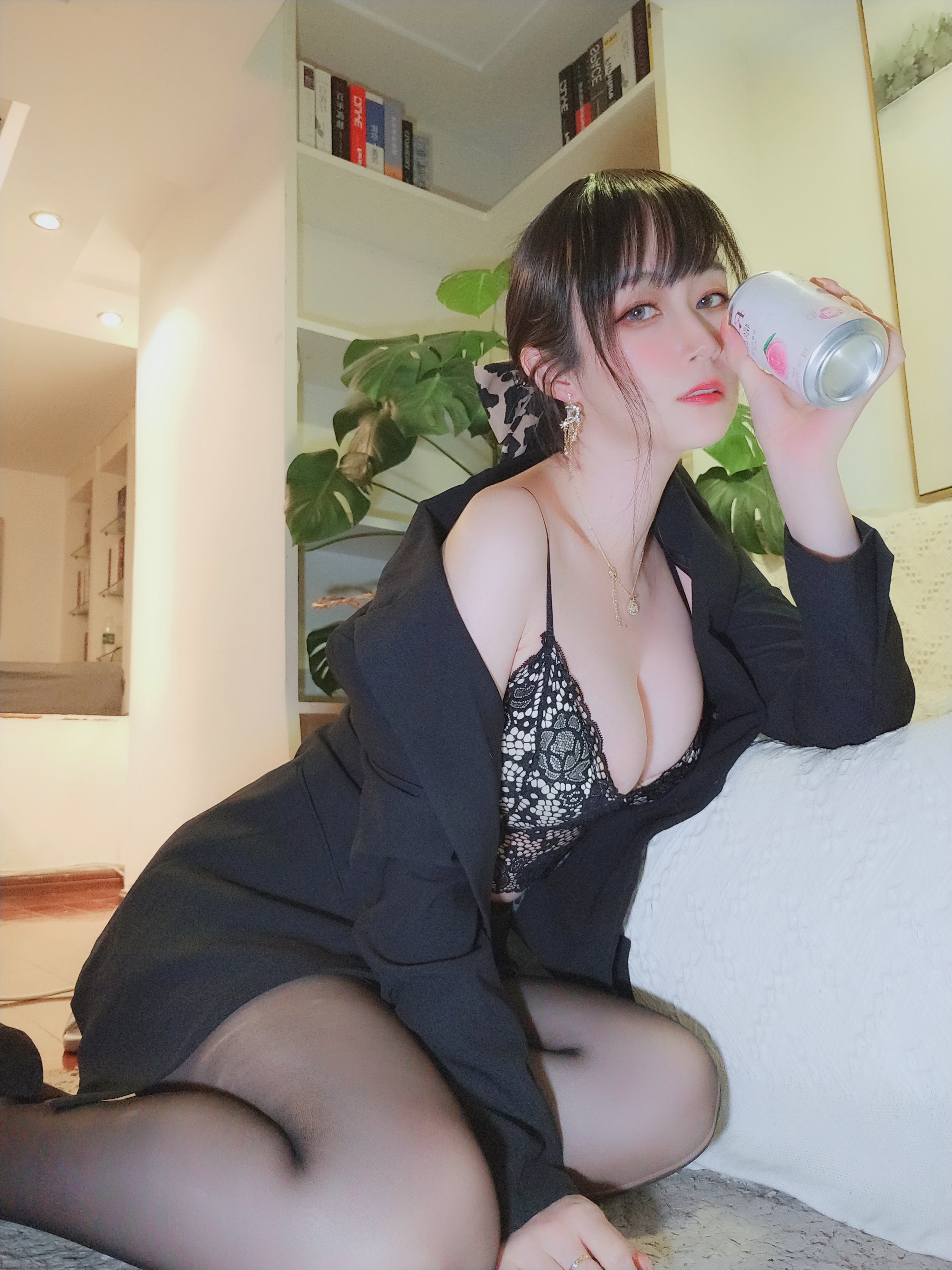 amateur photo Baiyin811 (白银81) - 西服自摄 (8)