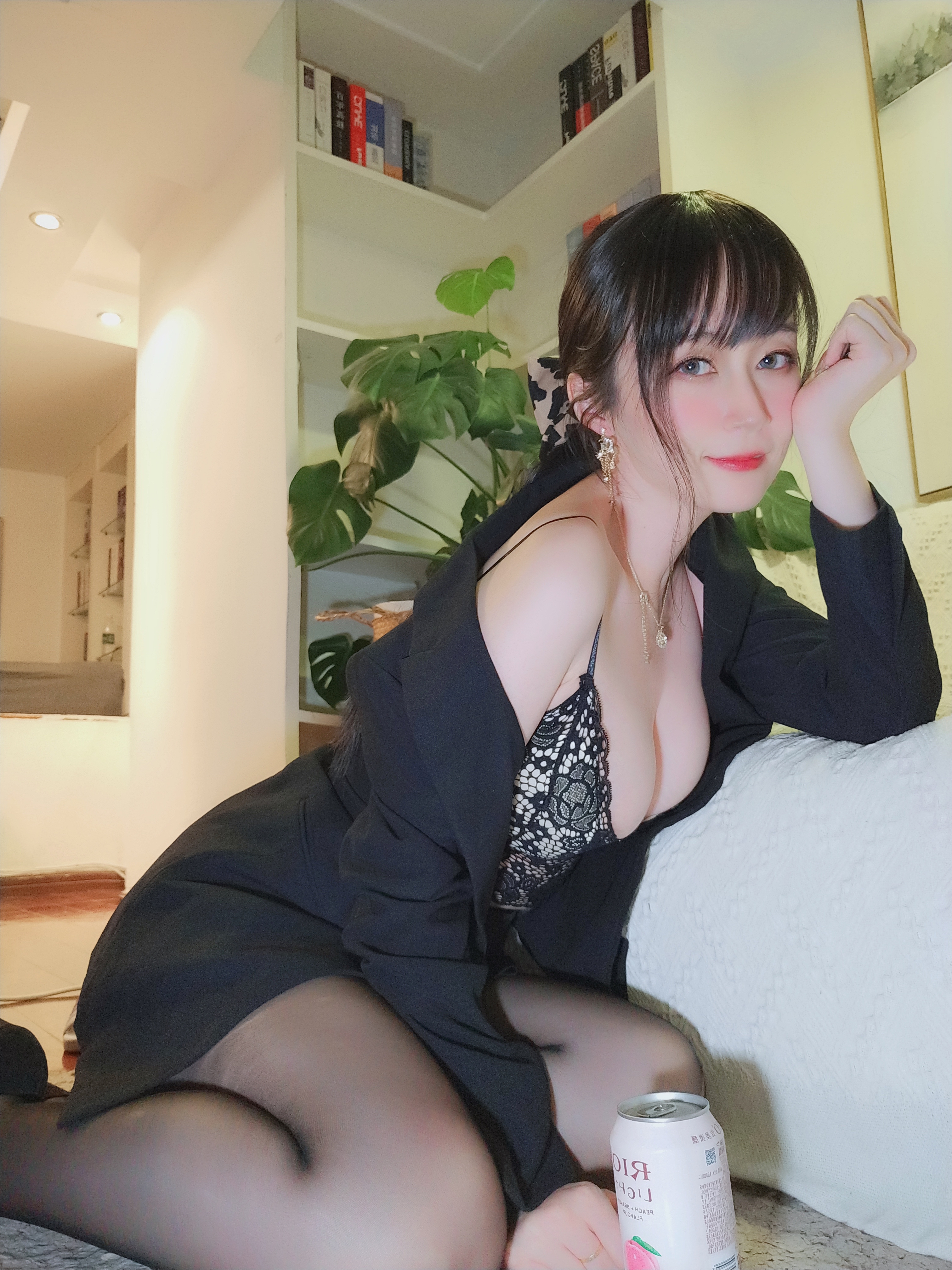 amateur photo Baiyin811 (白银81) - 西服自摄 (44)