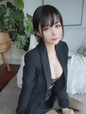 amateur pic Baiyin811 (白银81) - 西服自摄 (54)