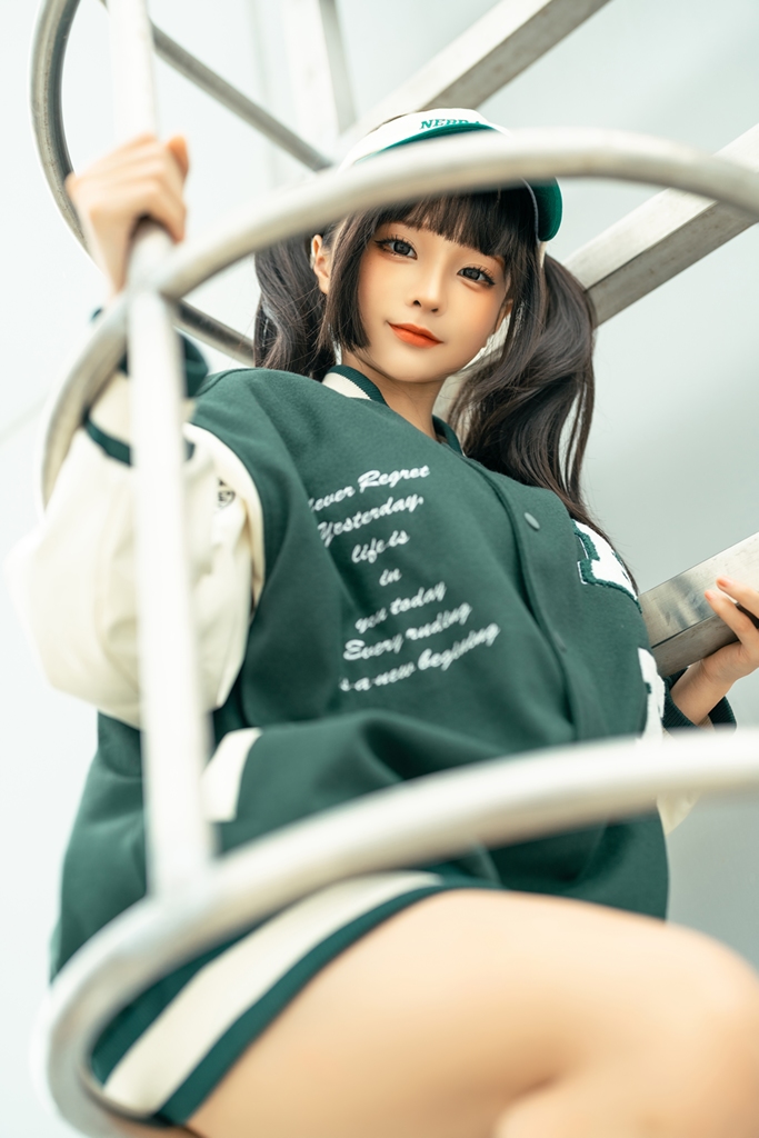 amateur photo Chunmomo-蠢沫沫-Baseball-Girl-8