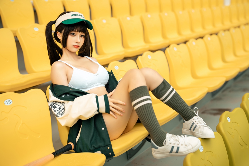 amateur photo Chunmomo-蠢沫沫-Baseball-Girl-29