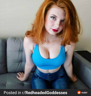 amateur pic redhead (2701)