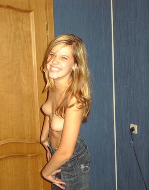 amateur pic 011_unr118