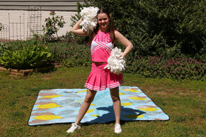 amateur pic ALS_Cheer-Section_Trinity-Olsen_high_0004