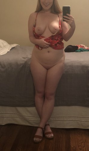 amateur photo Itâ€™s just too hot [f]or underwear