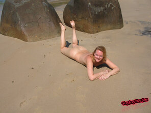 amateur pic Nude Amateur Photos - Danish Babe On The Beach35