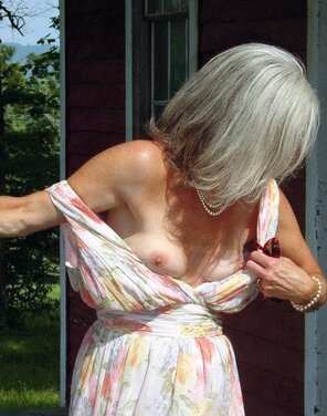 amateur pic older-lady-gap-porno-photo-5