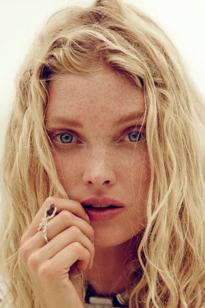 Elsa Hosk