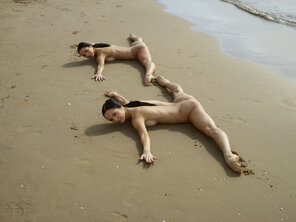 julietta-and-magdalena-flexi-nudists-45-10000px