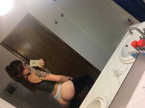 amateur pic 1 (208)