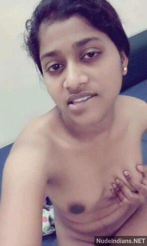 amateur pic kerala-teen-xxx-pics-small-boobs-show-4