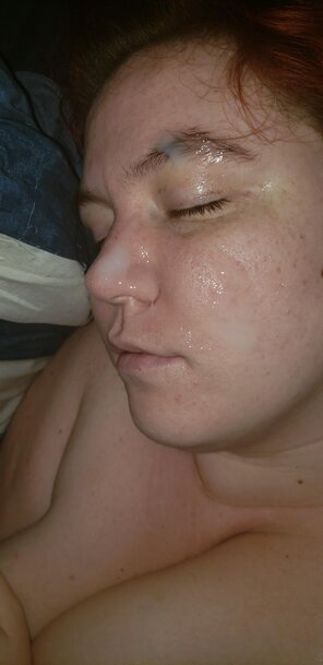 amateur photo Hubby came on my face while I was passed out after fucking me all night