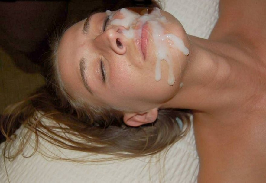amateur photo 595970-that-039-s-a-lot-of-cum-on-her-face_880x660