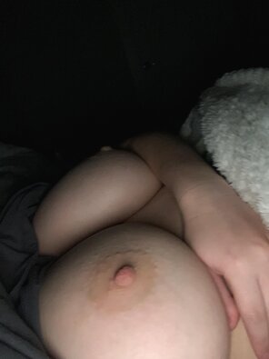amateur photo Early morning tits, enjoy!