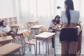 amateur pic 4 girls asian school02