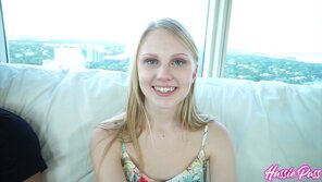 amateur pic lily-rader-s-first-jax-experience_1080p.mp4_20240815164011_0016