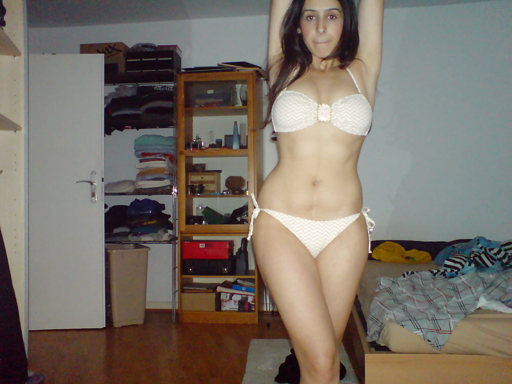 amateur photo bra and panties (973)