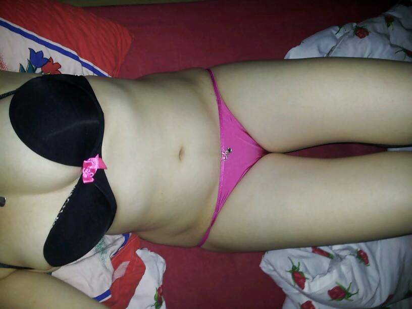 amateur photo bra and panties (525)