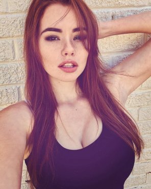 Sabrina Lynn