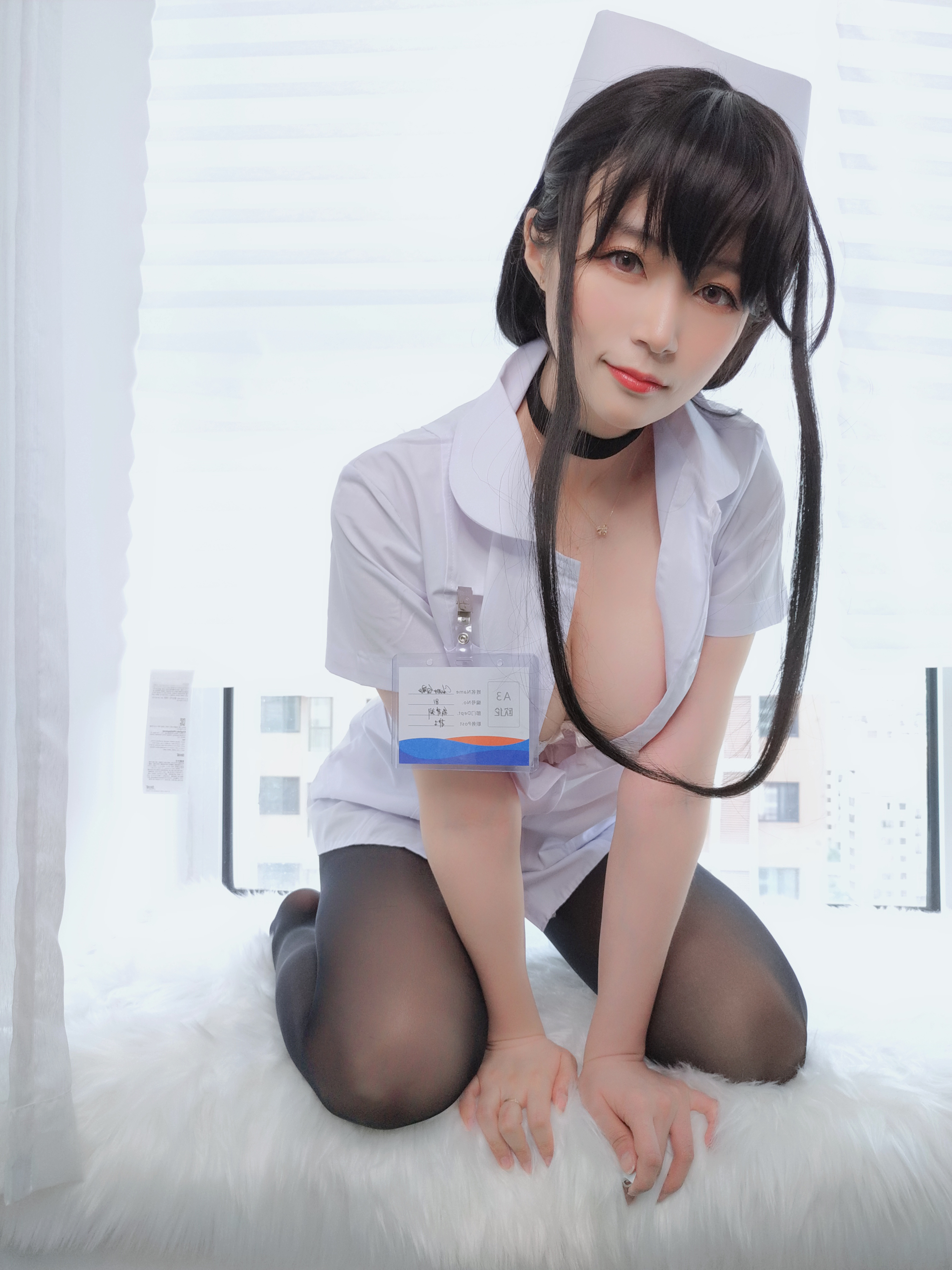 amateur photo Baiyin811 (白银81) - 长发小护士 (39)