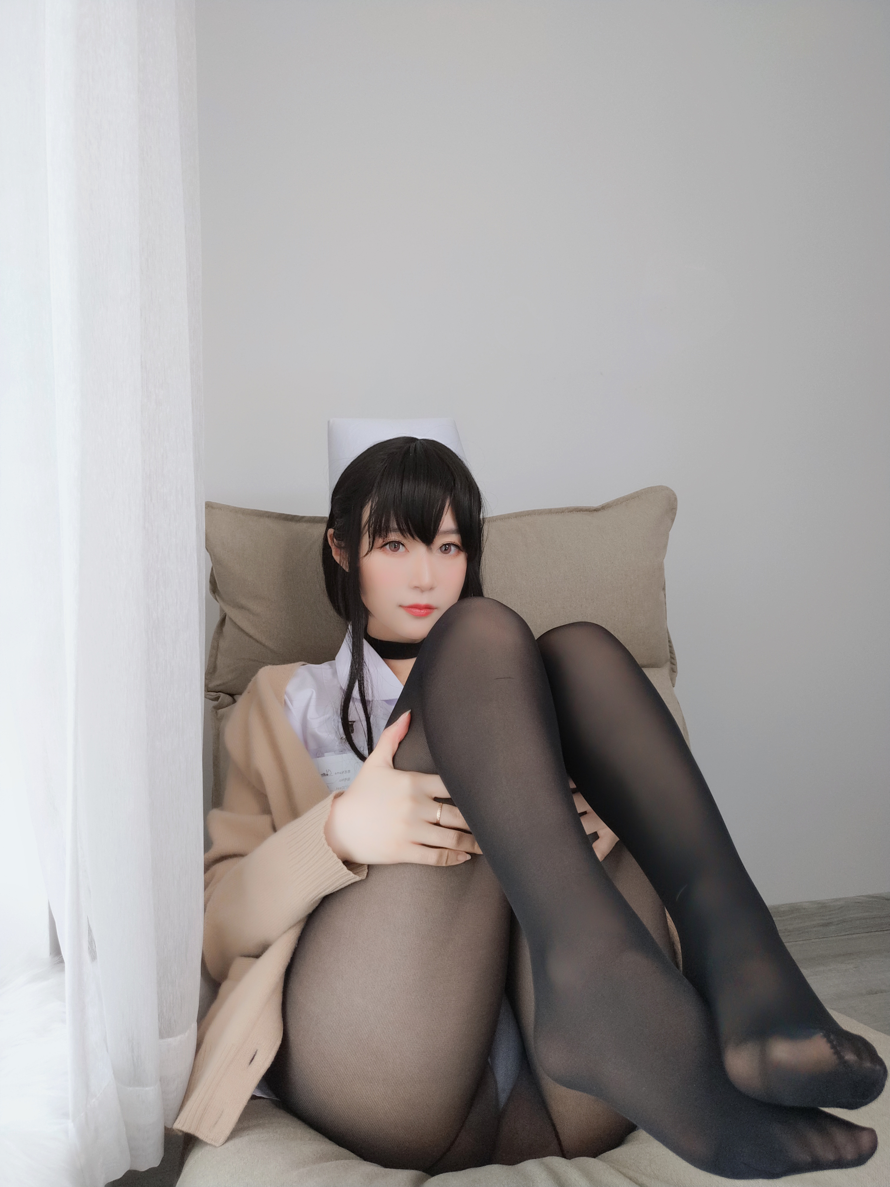 amateur photo Baiyin811 (白银81) - 长发小护士 (45)