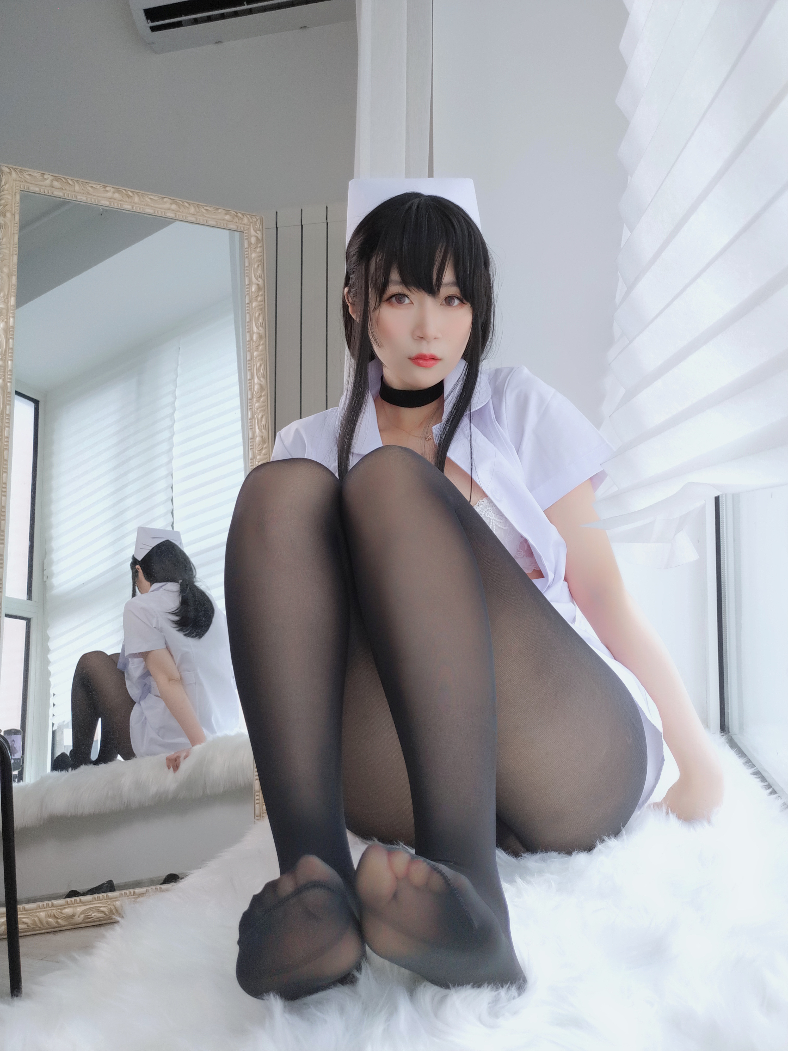 amateur photo Baiyin811 (白银81) - 长发小护士 (63)