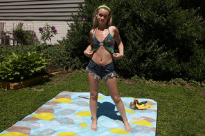 amateur pic ALS_Gapable_Khloe-Kingsley_high_0013