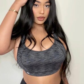 A little to small sportsbra