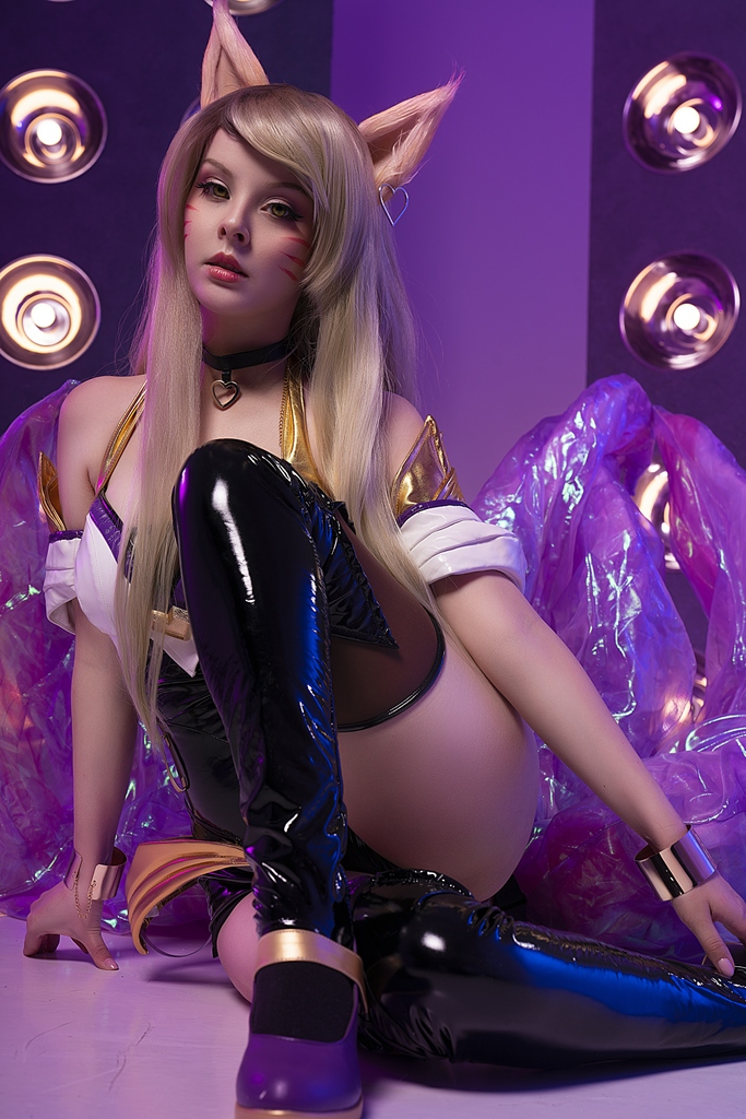 amateur photo Helly-von-Valentine-Disharmonica-KDA-Ahri-6