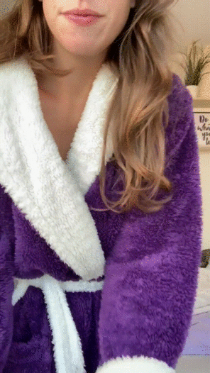 Watching Netflix in my fluffy dressing gown today sounds perfect:) I think you'll prefer what's underneath though;) [OC]