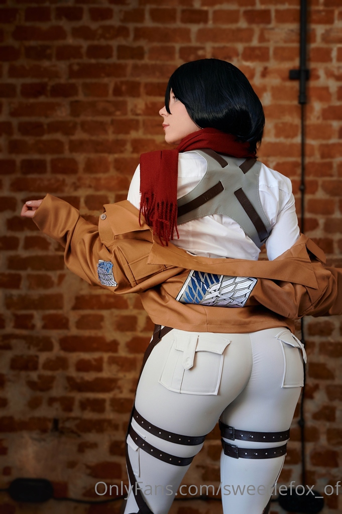 amateur photo Sweetie-Fox-Mikasa-Ackerman-7