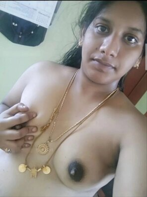 amateur pic Indian wife nude