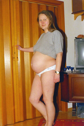 amateur pic Corbiena nackt in der Schwangerschaft