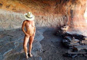 amateur pic [F]ound the Robber's Roost outside Sedona ðŸŒ¹