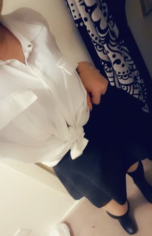 amateur photo Out in a skirt â¤