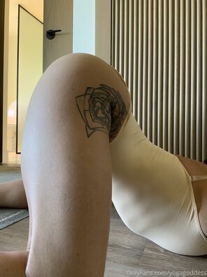 amateur pic Mel Yoga Goddess OnlyFans 014