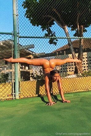 amateur pic Mel Yoga Goddess OnlyFans 576