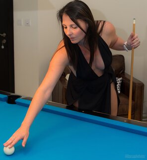 Pool ball 0494-topaz-faceai-enhance-1.5x