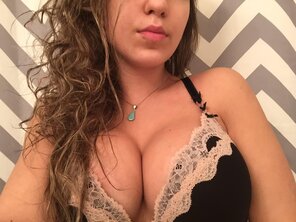 amateur pic cleavaggebra (80)