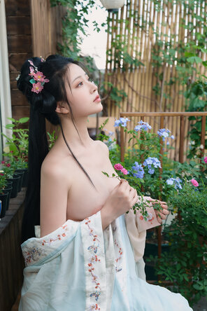 amateur pic 年年Nnian - 白花间集 (28)