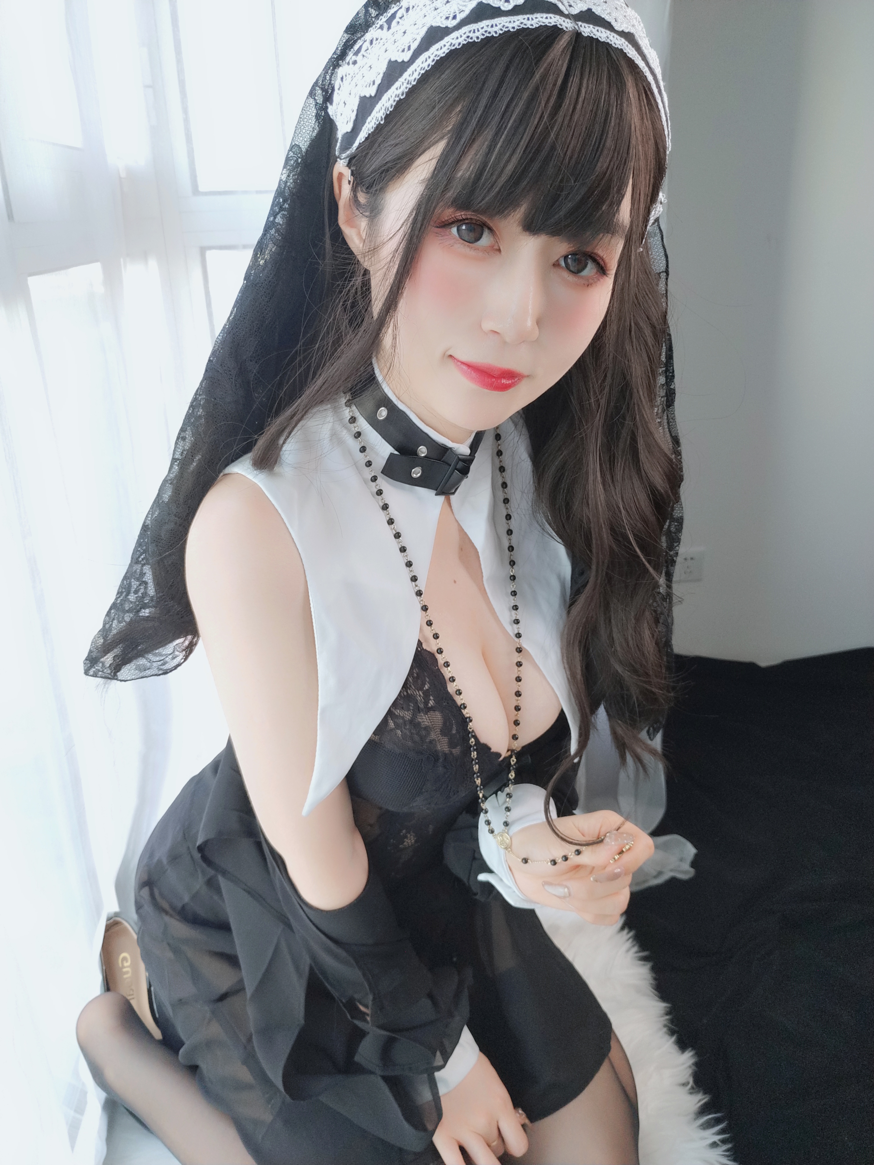 amateur photo Baiyin811 (白银81) - 蕾丝修女 (82)